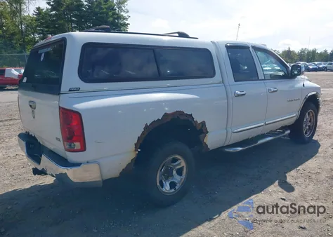 2005 Dodge Ram 1500 Slt/Laramie z USA, uszkodzony, nr VIN 1D7HA18N75S182433